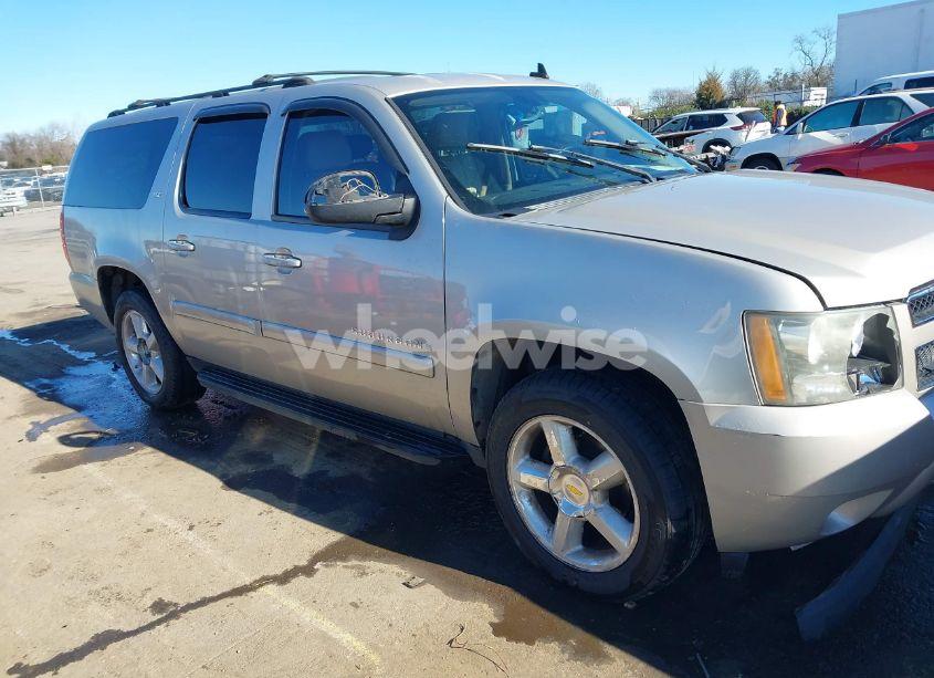 Photo 13 of 2007 Chevrolet Suburban 1500 LTZ (VIN 1GNFK163X7J185097)