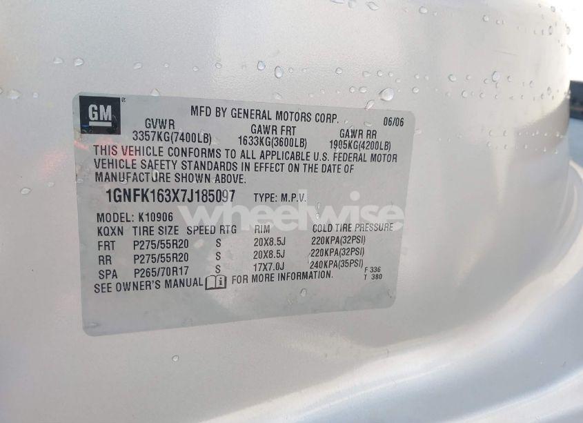 Photo 9 of 2007 Chevrolet Suburban 1500 LTZ (VIN 1GNFK163X7J185097)