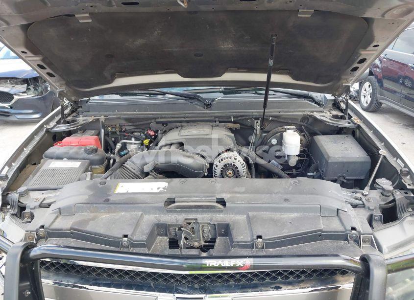 Photo 10 of 2007 Chevrolet Suburban 1500 LT (VIN 1GNFK163X7J237585)