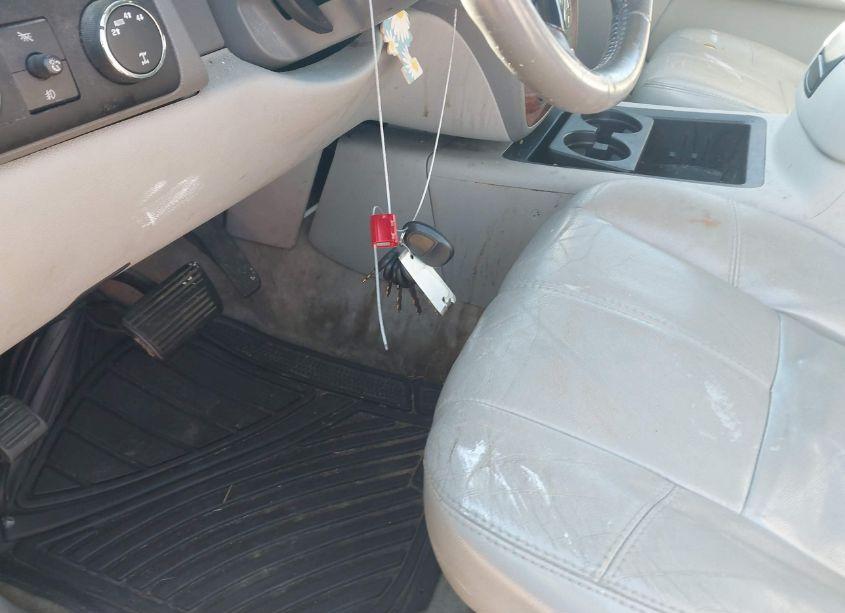 Photo 11 of 2007 Chevrolet Suburban 1500 LT (VIN 1GNFK163X7J285510)