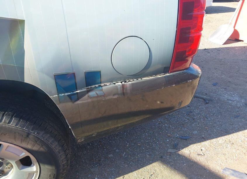 Photo 6 of 2007 Chevrolet Suburban 1500 LT (VIN 1GNFK163X7J285510)