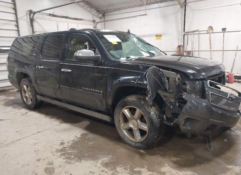 2007 Chevrolet Suburban 1500 LTZ (VIN 1GNFK163X7J294076) main photo