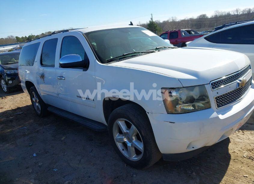 2007 Chevrolet Suburban 1500 LTZ (VIN 1GNFK163X7R395751) main photo