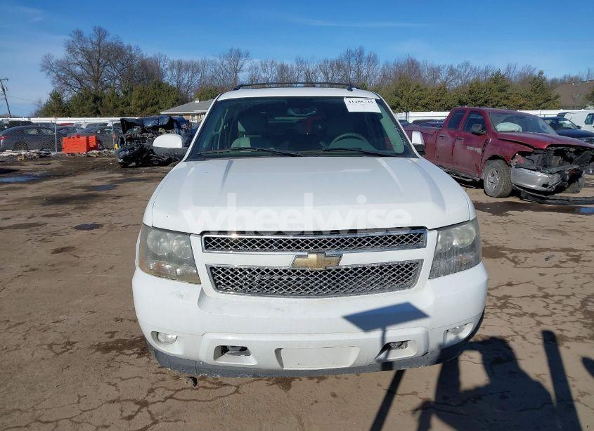 Photo 13 of 2008 Chevrolet Suburban 1500 LT (VIN 1GNFK163X8J134555)