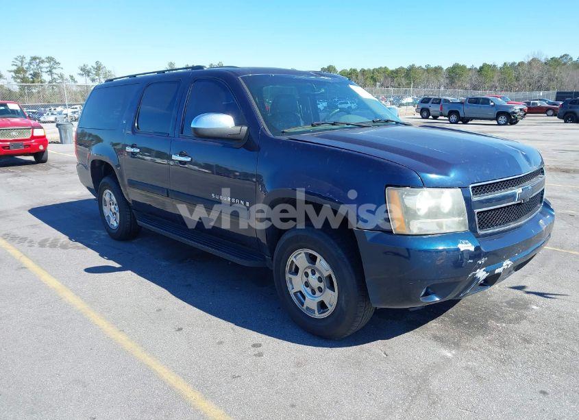 2008 Chevrolet Suburban 1500 LT (VIN 1GNFK163X8R111651) main photo