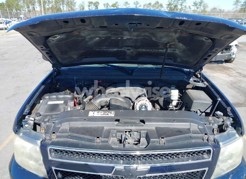 Photo 10 of 2008 Chevrolet Suburban 1500 LT (VIN 1GNFK163X8R111651)