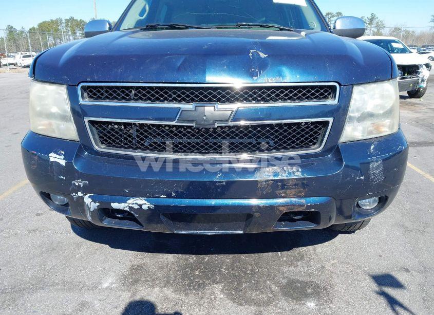 Photo 6 of 2008 Chevrolet Suburban 1500 LT (VIN 1GNFK163X8R111651)