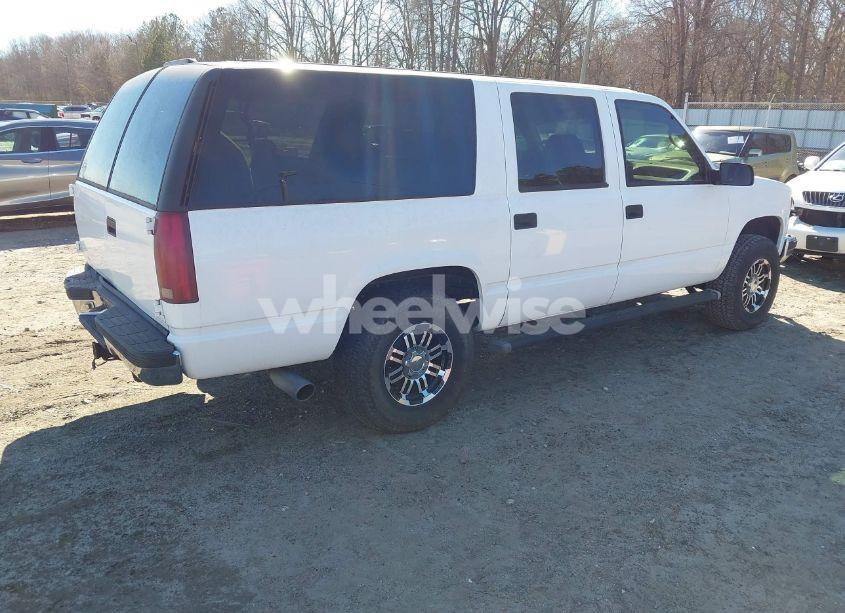 Photo 4 of 1995 Chevrolet Suburban K1500 (VIN 1GNFK16K0SJ362711)