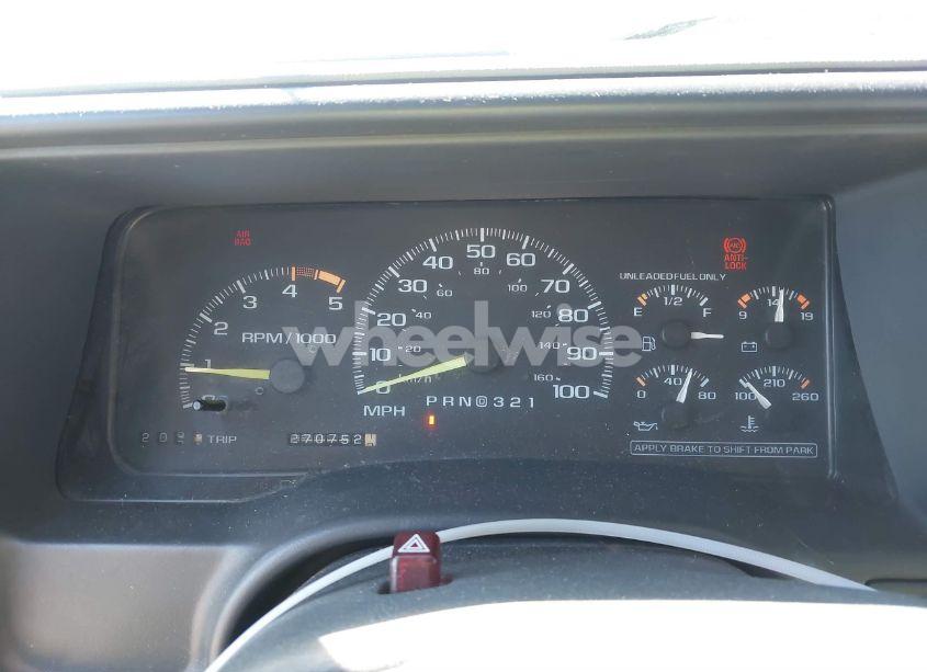Photo 7 of 1995 Chevrolet Suburban K1500 (VIN 1GNFK16K0SJ362711)