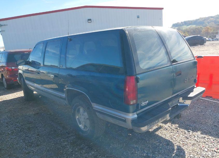 Photo 3 of 1993 Chevrolet Suburban K1500 (VIN 1GNFK16K4PJ315530)