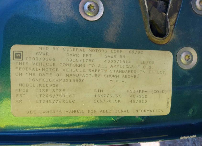 Photo 9 of 1993 Chevrolet Suburban K1500 (VIN 1GNFK16K4PJ315530)