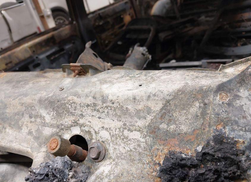 Photo 9 of 1994 Chevrolet Suburban K1500 (VIN 1GNFK16K7RJ348671)