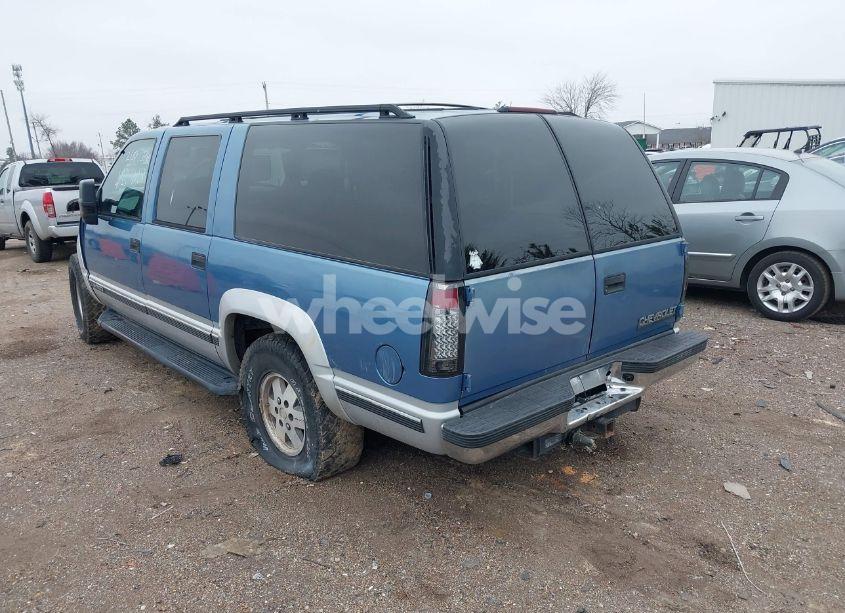 Photo 3 of 1996 Chevrolet Suburban K1500 (VIN 1GNFK16R4TJ323375)