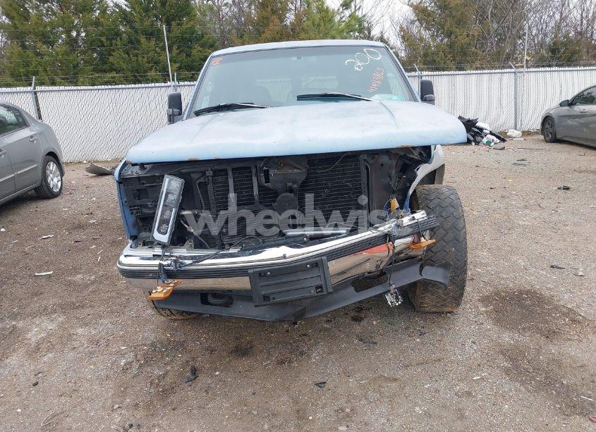 Photo 6 of 1996 Chevrolet Suburban K1500 (VIN 1GNFK16R4TJ323375)