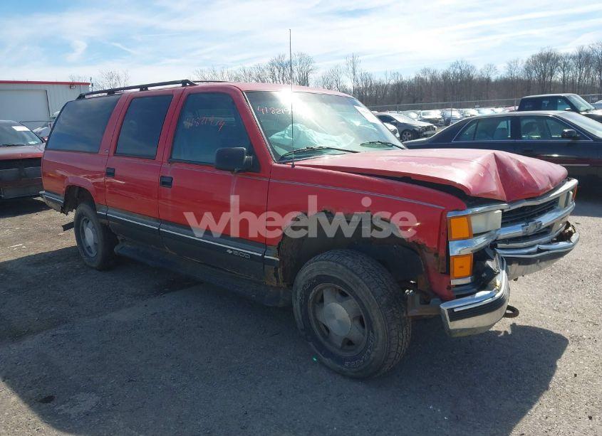 1999 Chevrolet Suburban 1500 LT (VIN 1GNFK16R8XJ453665) main photo