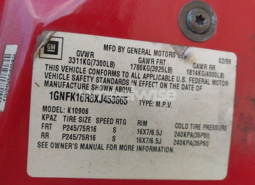 Photo 9 of 1999 Chevrolet Suburban 1500 LT (VIN 1GNFK16R8XJ453665)