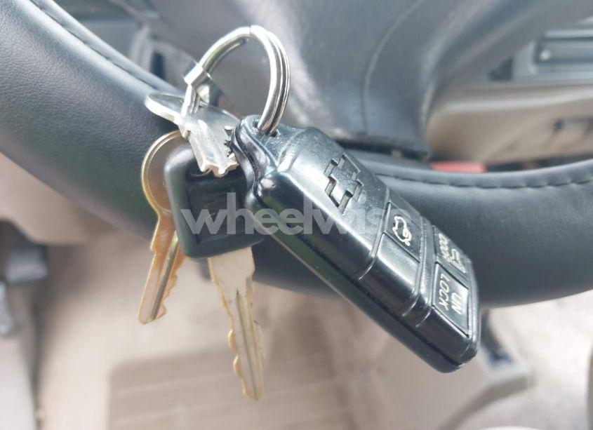 Photo 11 of 1996 Chevrolet Suburban K1500 (VIN 1GNFK16R9TJ326563)