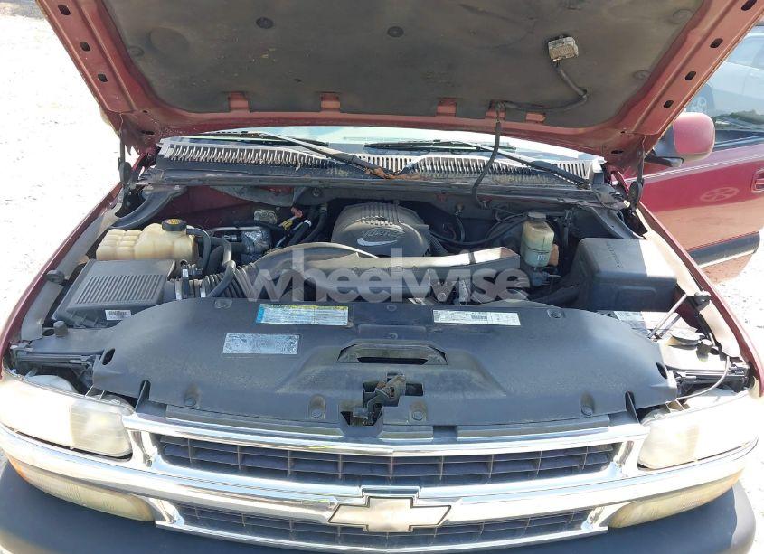 Photo 10 of 2001 Chevrolet Suburban 1500 LT (VIN 1GNFK16T01J221340)