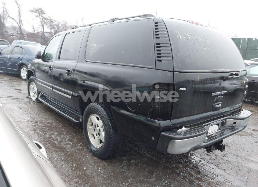Photo 3 of 2004 Chevrolet Suburban 1500 LT (VIN 1GNFK16T04J312354)