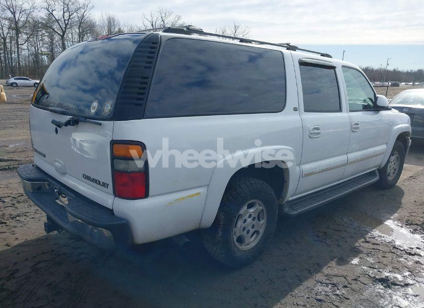 Photo 4 of 2004 Chevrolet Suburban 1500 LT (VIN 1GNFK16T14J103074)