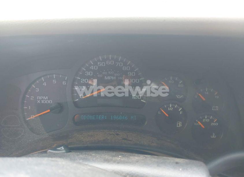 Photo 7 of 2004 Chevrolet Suburban 1500 LT (VIN 1GNFK16T14J167213)