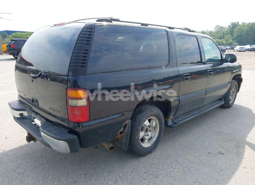 Photo 4 of 2002 Chevrolet Suburban 1500 LT (VIN 1GNFK16T22J211667)