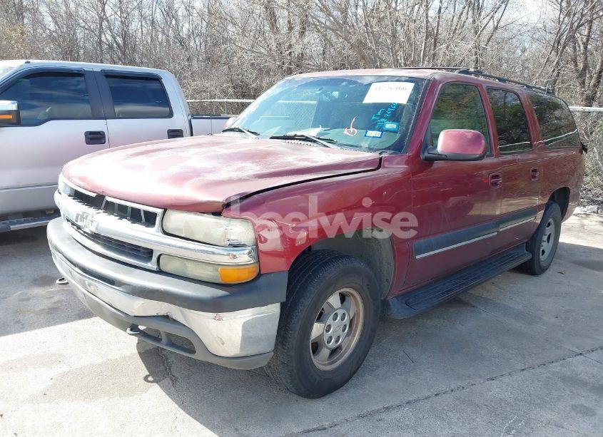Photo 2 of 2001 Chevrolet Suburban 1500 LT (VIN 1GNFK16T31J227312)