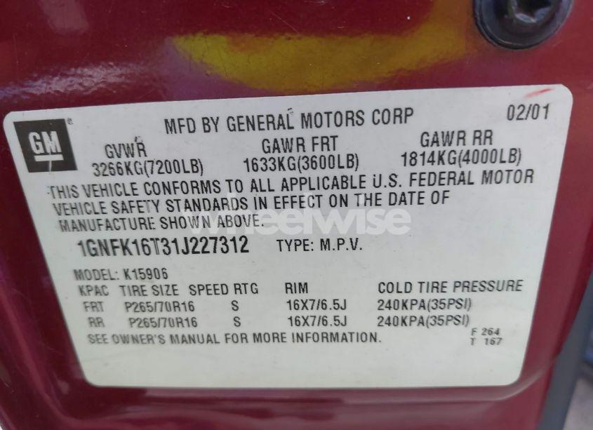 Photo 9 of 2001 Chevrolet Suburban 1500 LT (VIN 1GNFK16T31J227312)