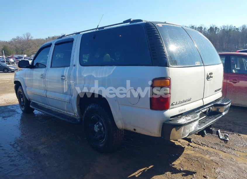 Photo 3 of 2001 Chevrolet Suburban 1500 LT (VIN 1GNFK16T31J285470)