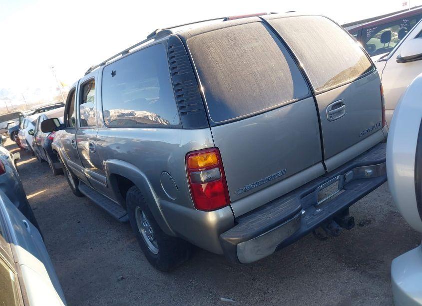 Photo 3 of 2001 Chevrolet Suburban 1500 LT (VIN 1GNFK16T51J210687)