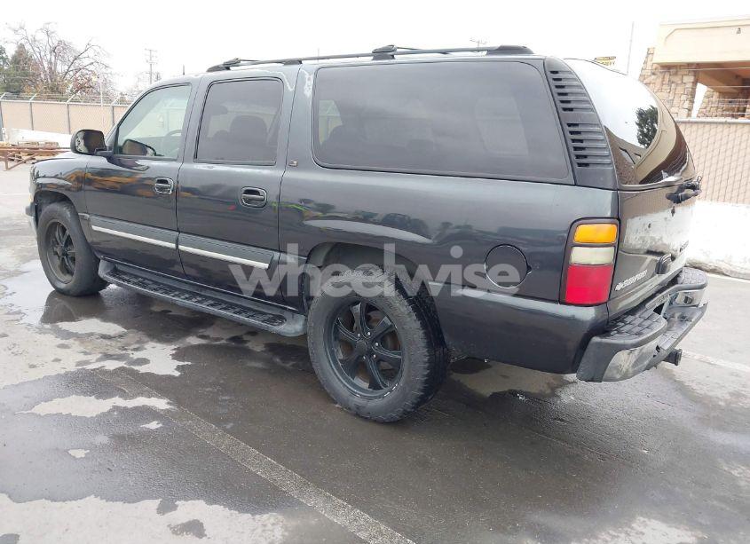 Photo 3 of 2004 Chevrolet Suburban 1500 LT (VIN 1GNFK16T54J197329)