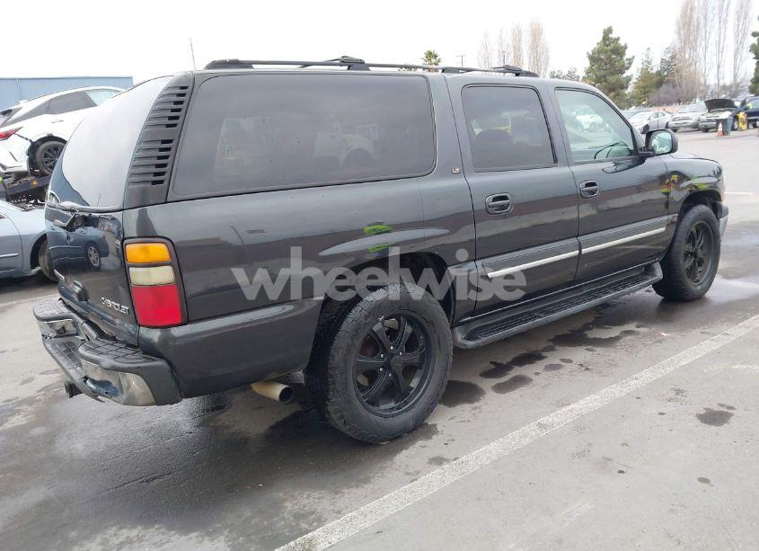 Photo 4 of 2004 Chevrolet Suburban 1500 LT (VIN 1GNFK16T54J197329)