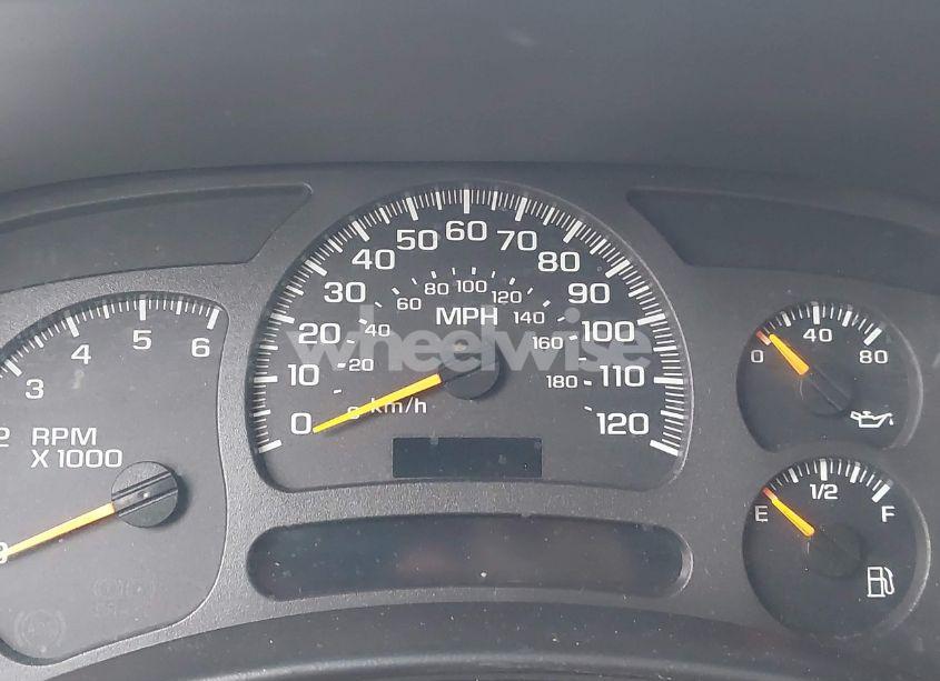 Photo 7 of 2004 Chevrolet Suburban 1500 LT (VIN 1GNFK16T54J197329)