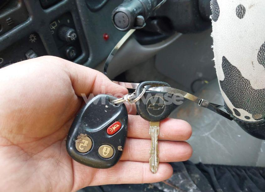 Photo 11 of 2004 Chevrolet Suburban 1500 LT (VIN 1GNFK16T84J174322)