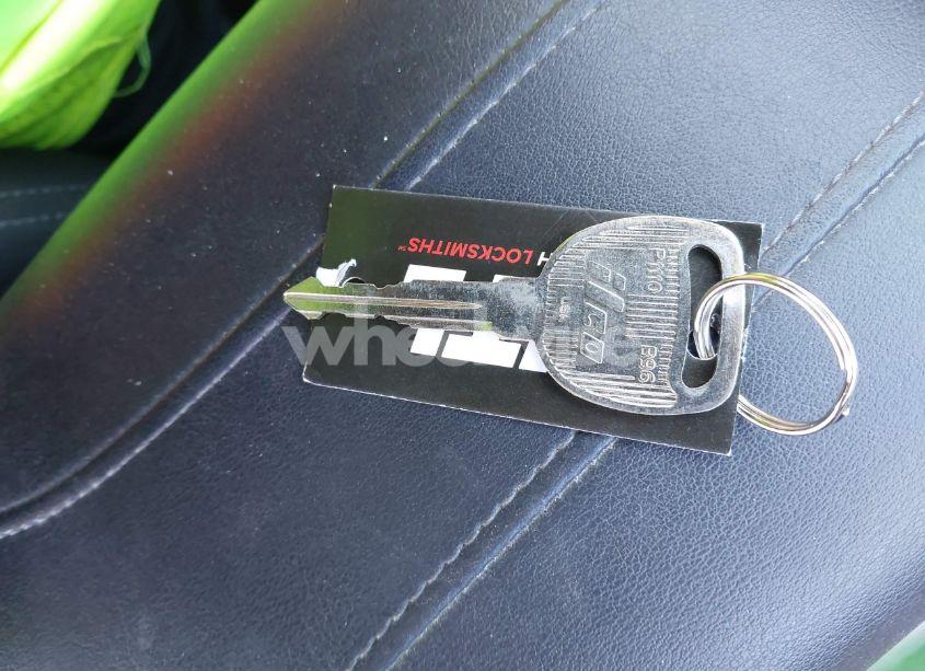 Photo 11 of 2003 Chevrolet Suburban 1500 LT (VIN 1GNFK16T93J211098)