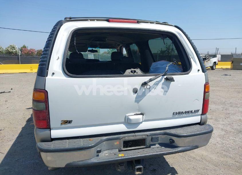 Photo 15 of 2002 Chevrolet Suburban 1500 LT (VIN 1GNFK16TX2J239684)