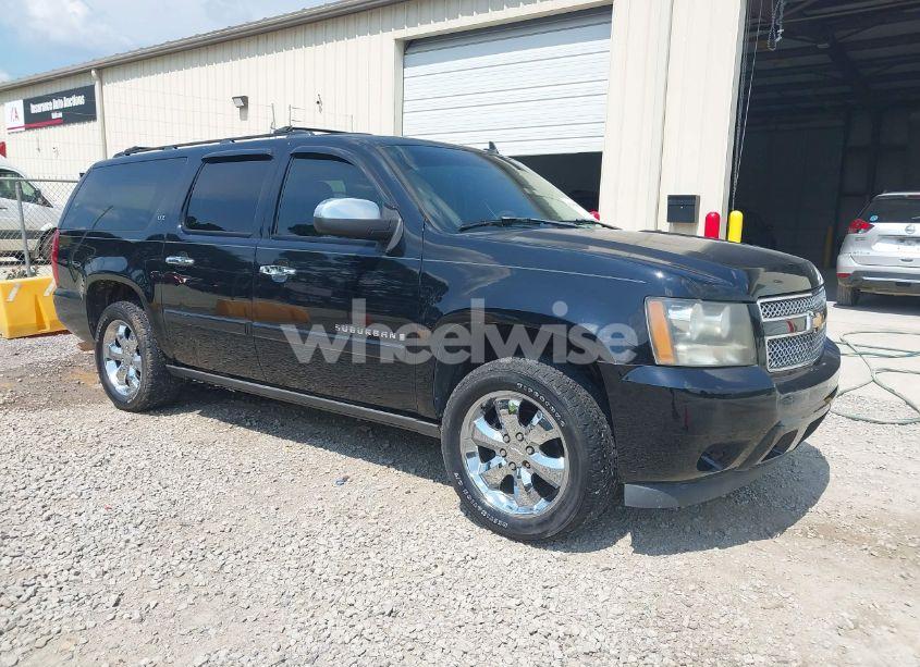 2008 Chevrolet Suburban 1500 LTZ (VIN 1GNFK16Y68R121430) main photo