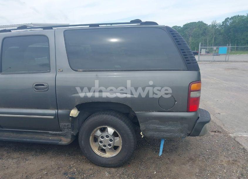 Photo 6 of 2002 Chevrolet Suburban 1500 LT (VIN 1GNFK16Z02J120045)