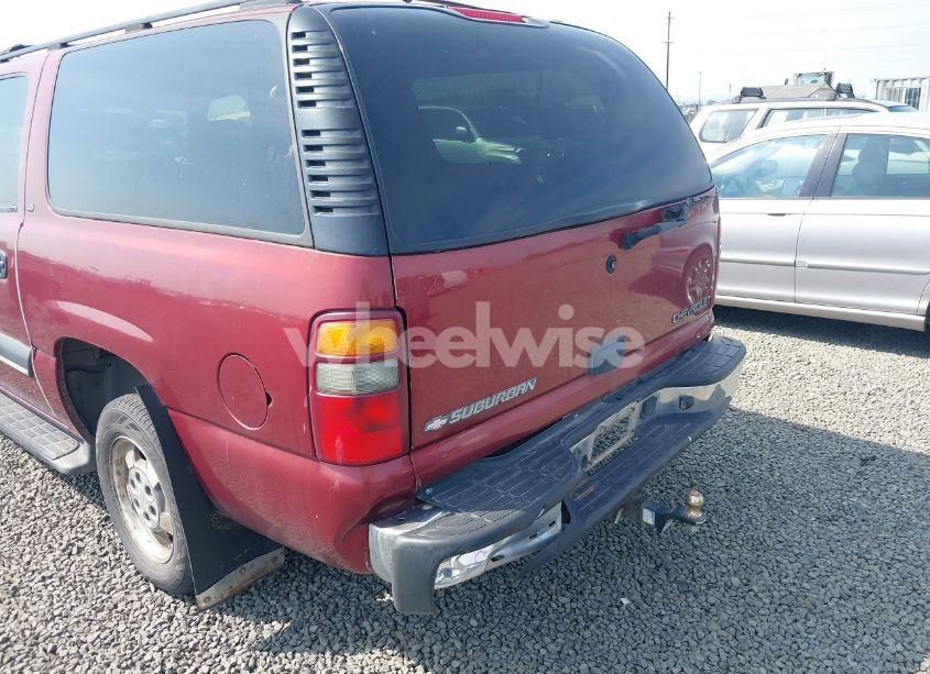 Photo 6 of 2002 Chevrolet Suburban 1500 LS (VIN 1GNFK16Z02J187549)