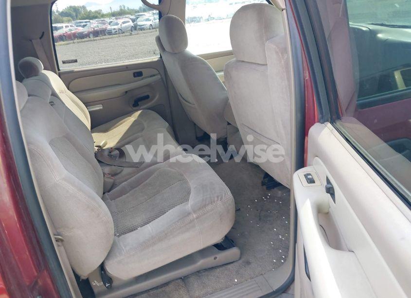 Photo 8 of 2002 Chevrolet Suburban 1500 LS (VIN 1GNFK16Z02J187549)