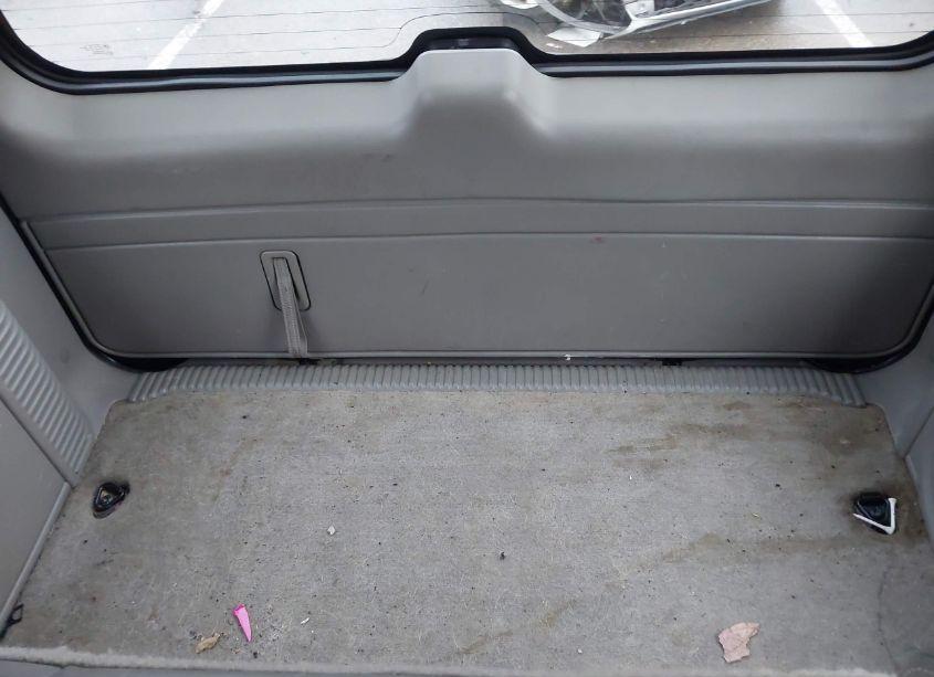 Photo 18 of 2005 Chevrolet Suburban 1500 LT (VIN 1GNFK16Z05J171467)