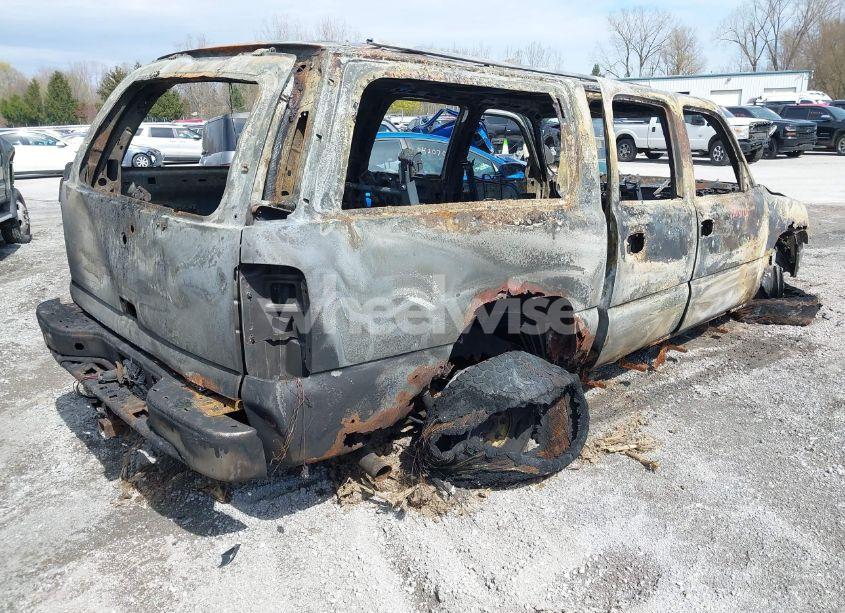 Photo 4 of 2006 Chevrolet Suburban 1500 LT (VIN 1GNFK16Z06J172796)