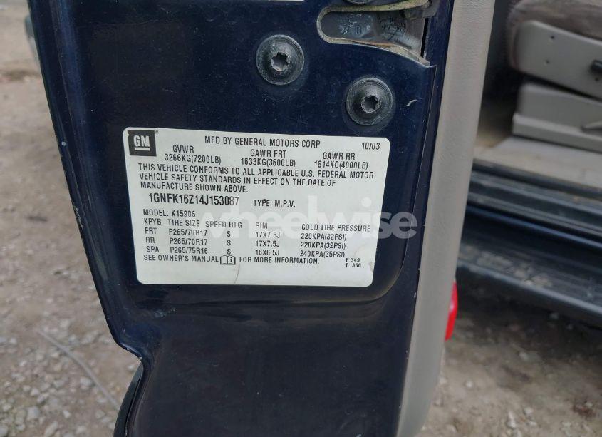 Photo 9 of 2004 Chevrolet Suburban 1500 LS (VIN 1GNFK16Z14J153087)