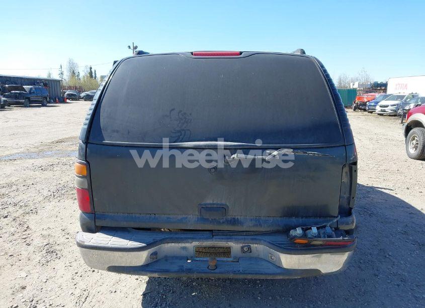 Photo 16 of 2005 Chevrolet Suburban 1500 LS (VIN 1GNFK16Z15J105364)