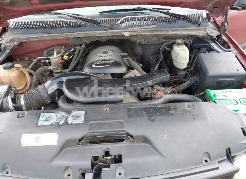 Photo 10 of 2004 Chevrolet Suburban 1500 LS (VIN 1GNFK16Z24J149646)