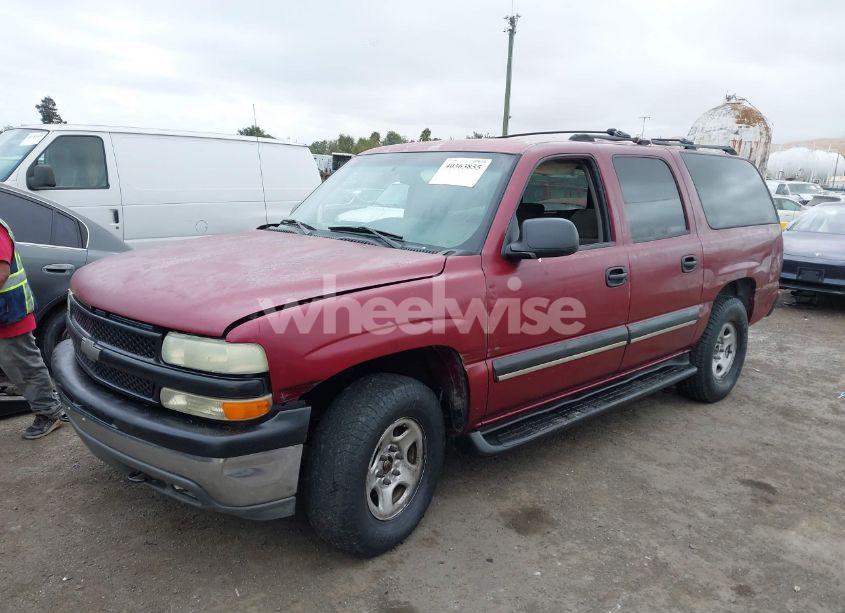 Photo 2 of 2004 Chevrolet Suburban 1500 LS (VIN 1GNFK16Z24J149646)