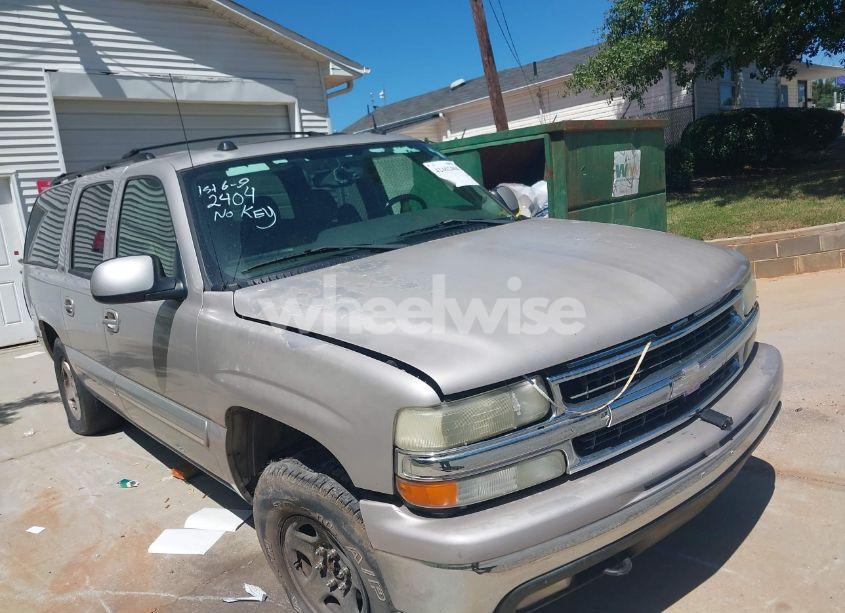 2004 Chevrolet Suburban 1500 LT (VIN 1GNFK16Z24J154314) main photo