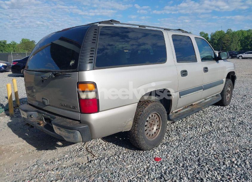 Photo 4 of 2004 Chevrolet Suburban 1500 LS (VIN 1GNFK16Z24J164504)