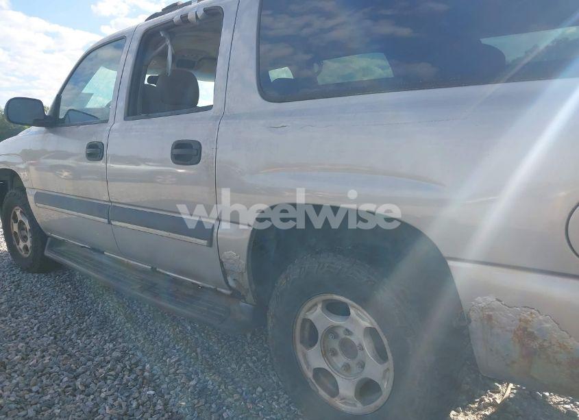 Photo 6 of 2004 Chevrolet Suburban 1500 LS (VIN 1GNFK16Z24J164504)