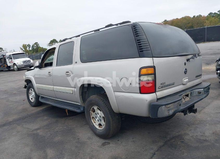 Photo 3 of 2004 Chevrolet Suburban 1500 LT (VIN 1GNFK16Z24J318810)